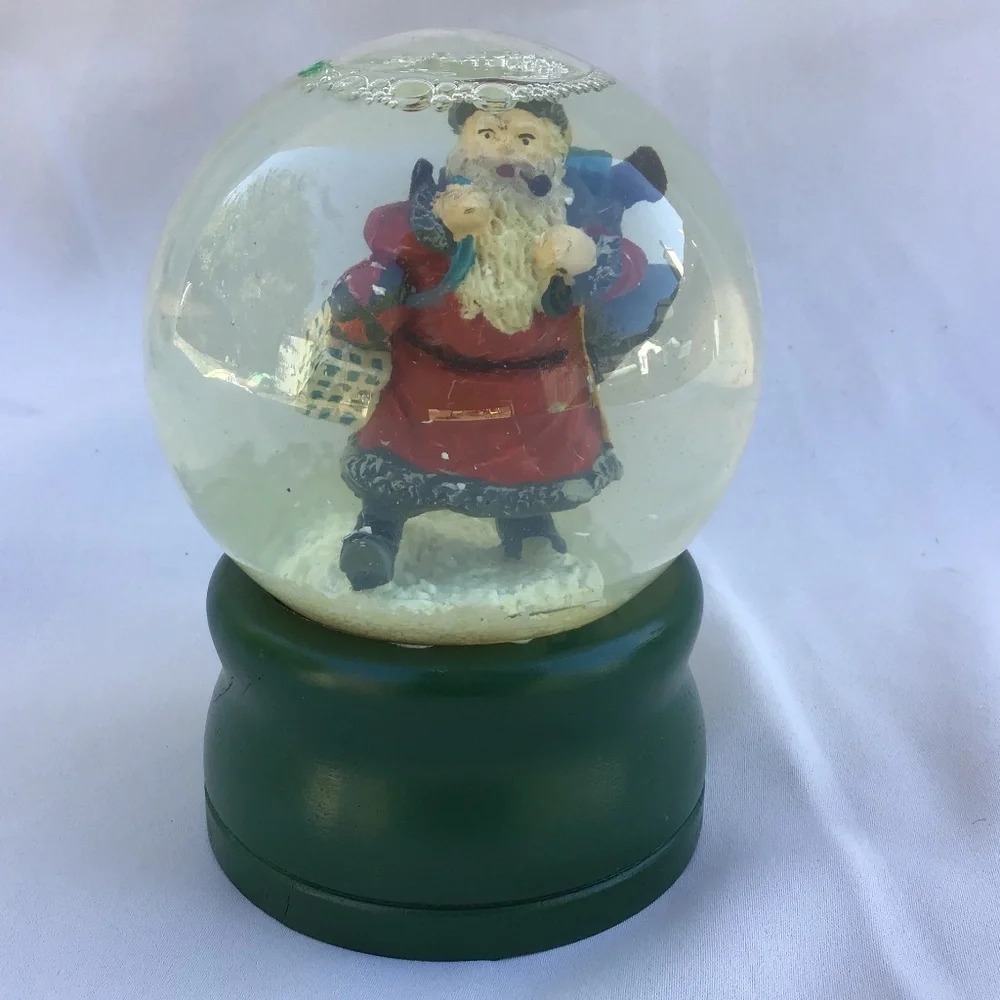 Vintage Dept 56 Musical Santa Claus is Coming to Town Works Christmas Holiday